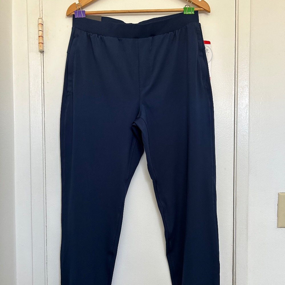 BNWT Men's Mondetta Outdoor Project Performance Jogger Size M